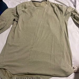 Lululemon mens long sleeve shirt